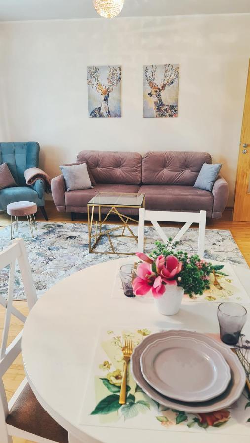 Julia Apartments Next To Aqua Park 드루스키닝카이 외부 사진
